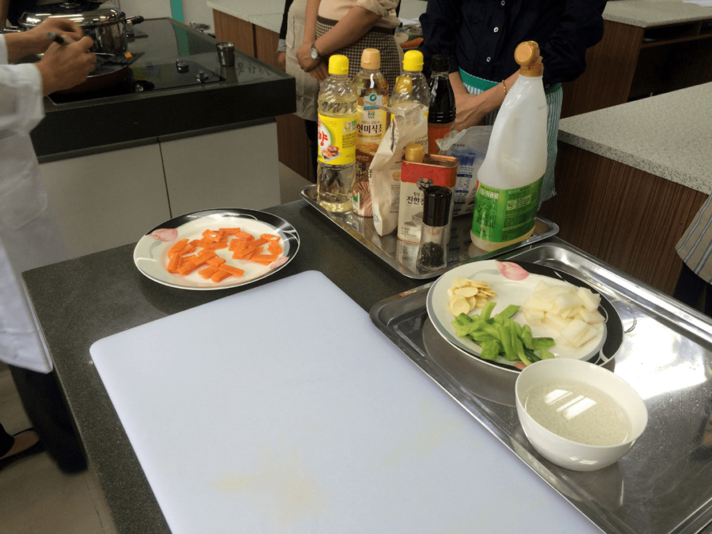 2014.8월 배숙, 궁중떡볶이 : 스마트소비아카데미 제철 농산물을 활용한 전통 음식 교육 성료